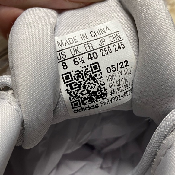 adidas OZELLE Women's Running Shoes 8 - Picture 14 of 16